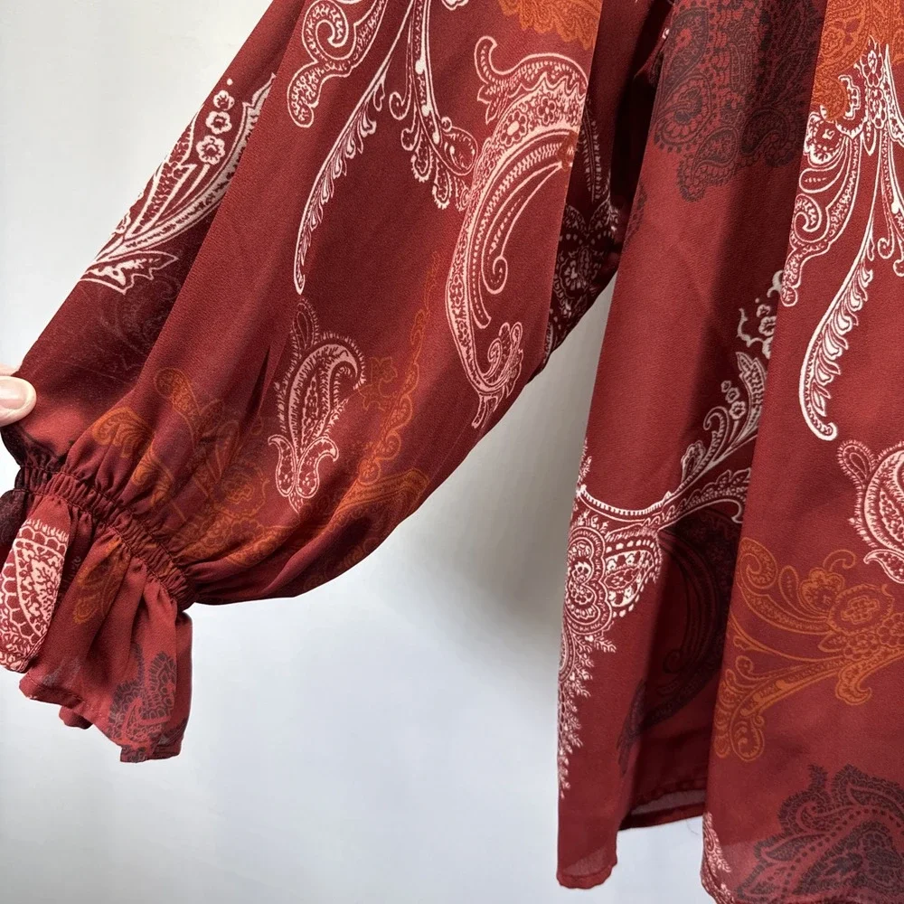 Cocomo Women's Top Size 4X Red Pink Long Sleeve Pullover Smocked Flowy Paisley - Picture 4 of 8